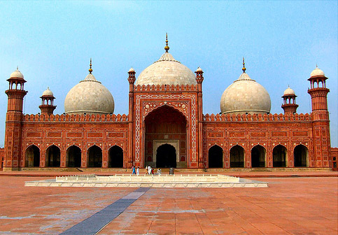 badshahi-masjid.jpg