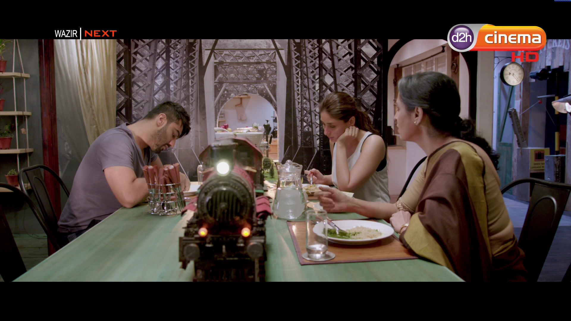 d2h cinema HD @ 11483 v 44995  ST2 88'E