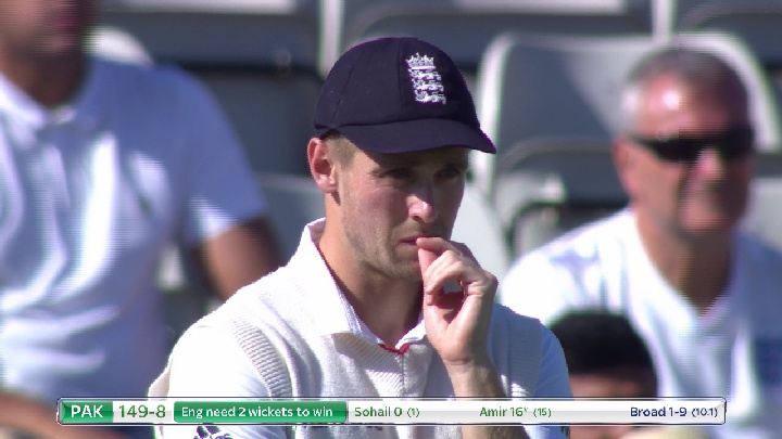 HD feed  105