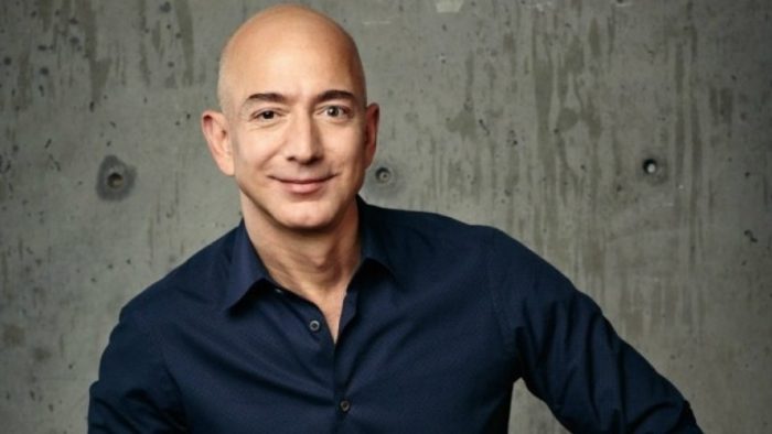 Jeff-Bezos-e1483097610712.jpg