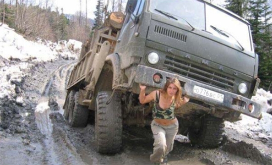 Funny-Trucks-20 (1).jpg