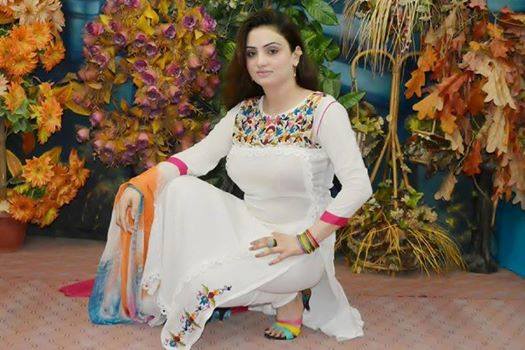 Girl-Of-Pakistan.jpg