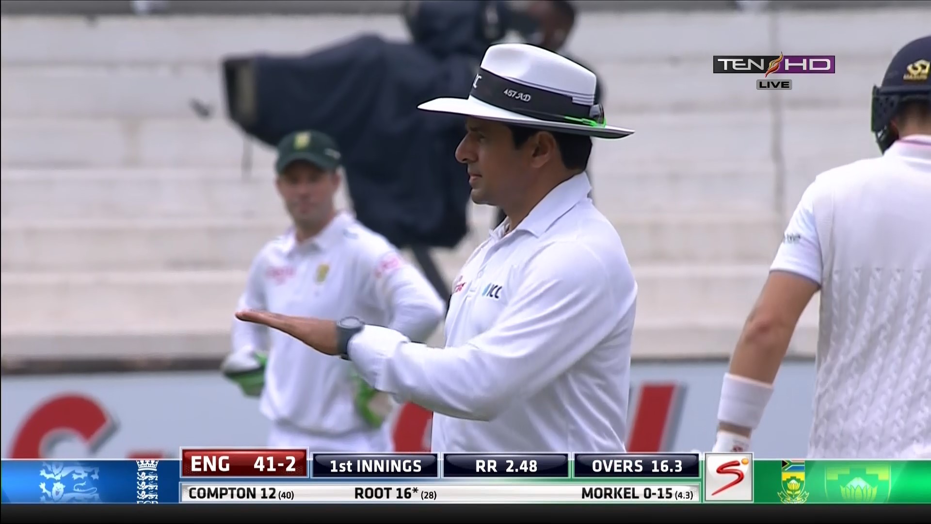 @Live - South Africa v England 2015.ts_snapshot_01.52_[2015.12.26_16.43.06].jpg