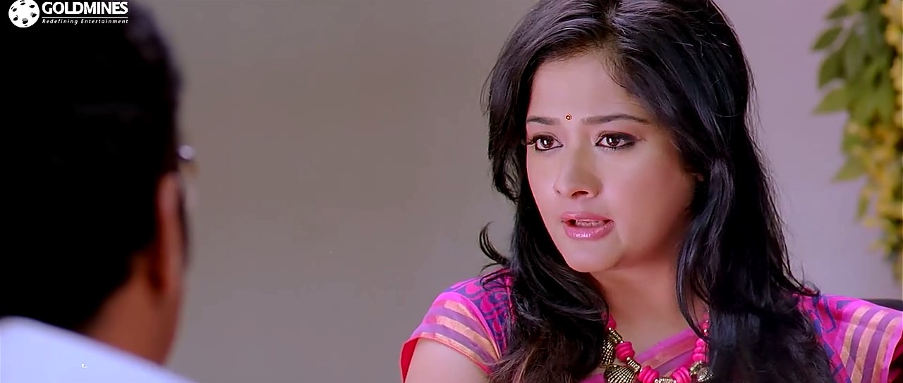 Leader (2015) - Hindi - 720p - HDRip - x264 - AAC.mkv_snapshot_02.02.27_[2015.12.29_00.44.15].jpg
