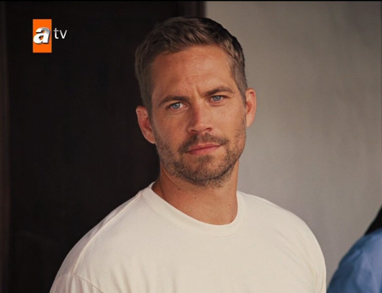 Paul Walker, in Fast and Furious 6, on 42e