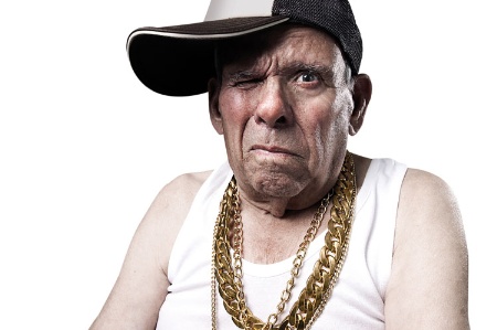 old-man-wearing-baseball-cap-and-gold-chain_450.jpg