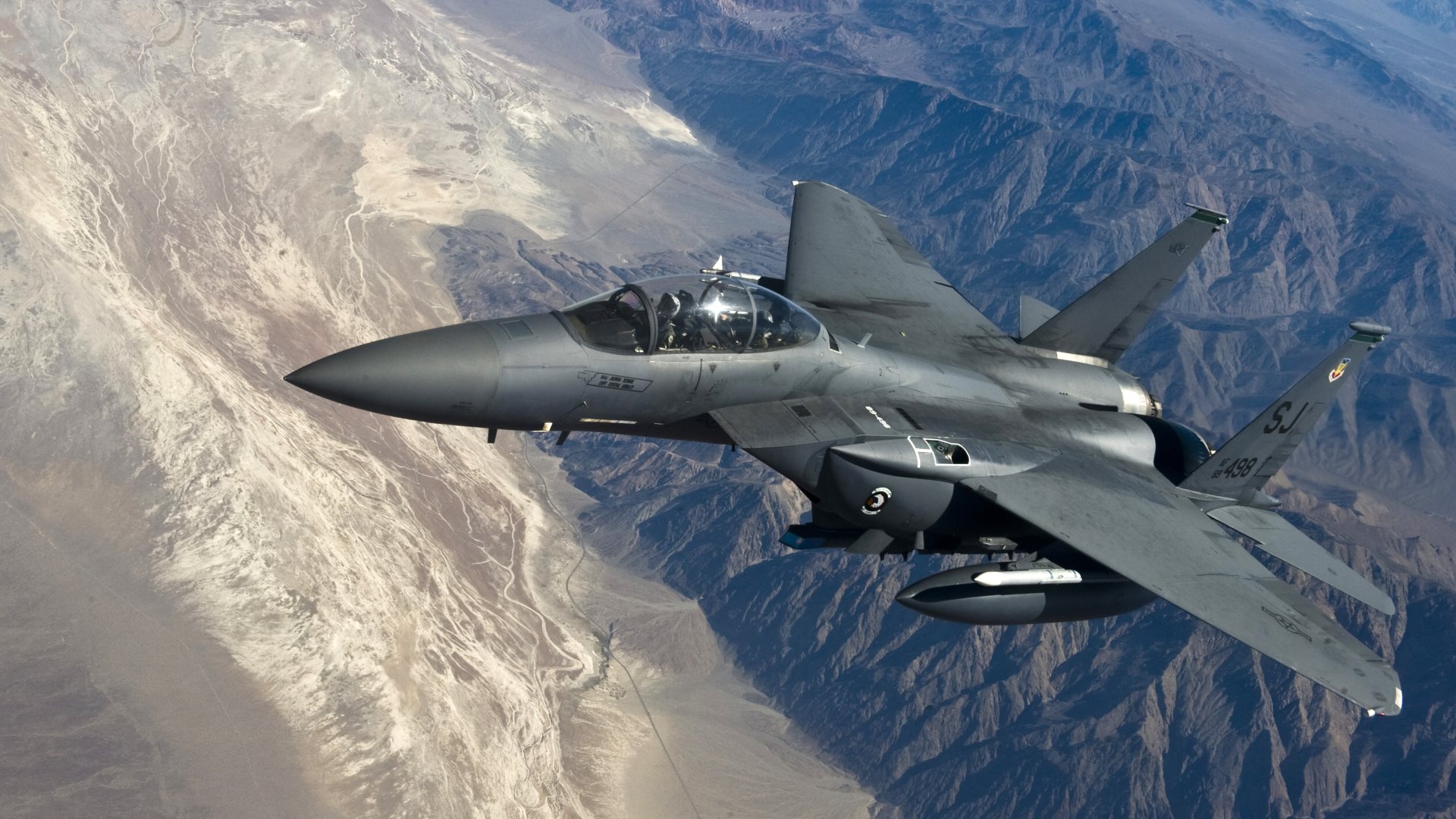F-15 Strike Eagle_HD.jpg
