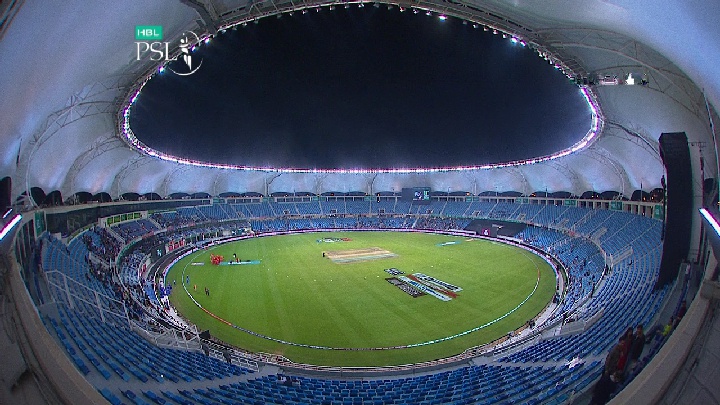 PSL HD feed  3886 v 100 E